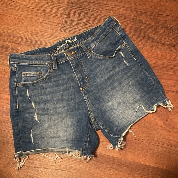 Universal Thread Pants - Distressed Universal Thread denim jean shorts Size 10